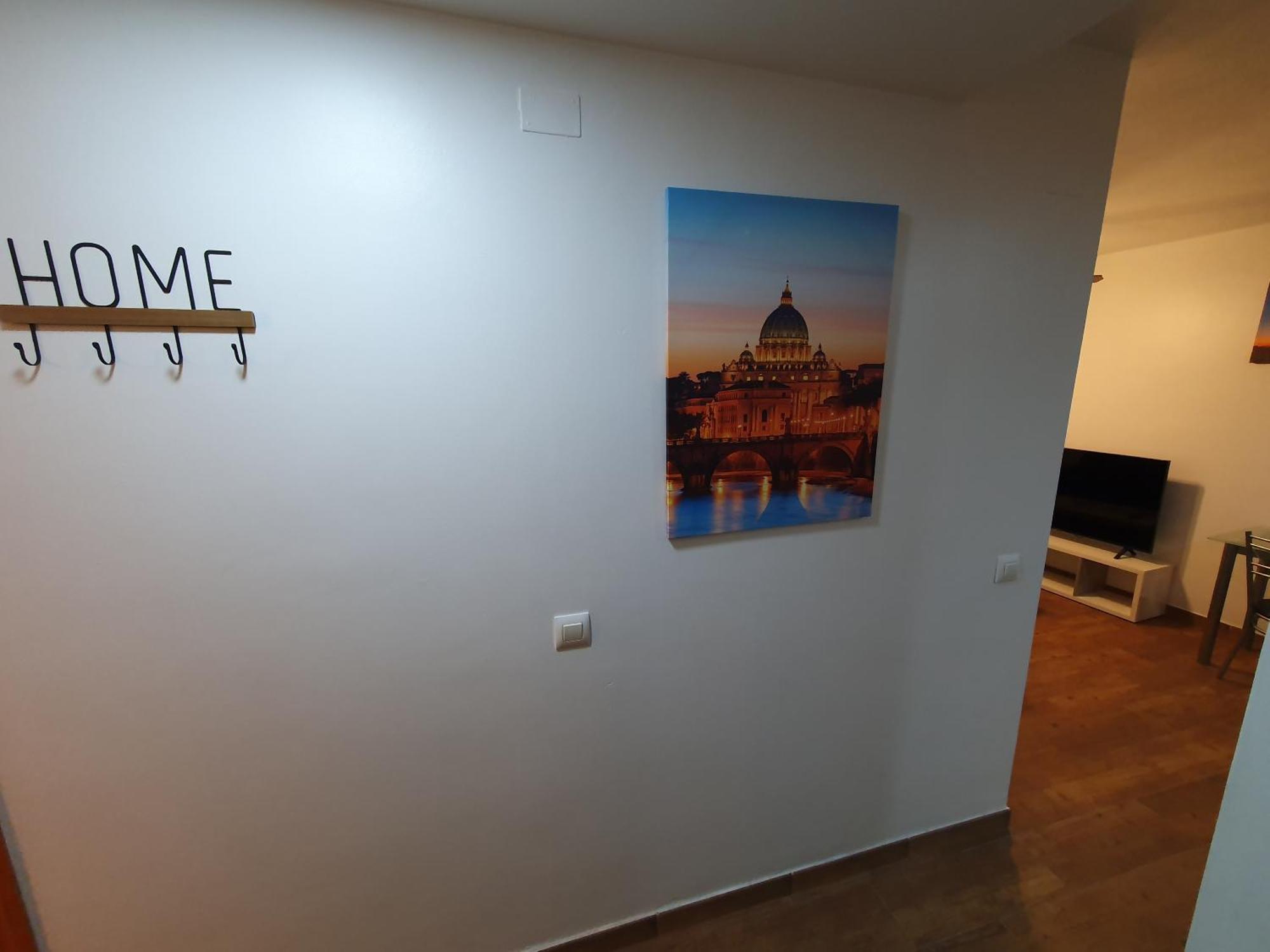3E, 56M2, 1 Dormitorio, 4 Huespedes, Wifi Gratis La Linea de la Concepcion Luaran gambar
