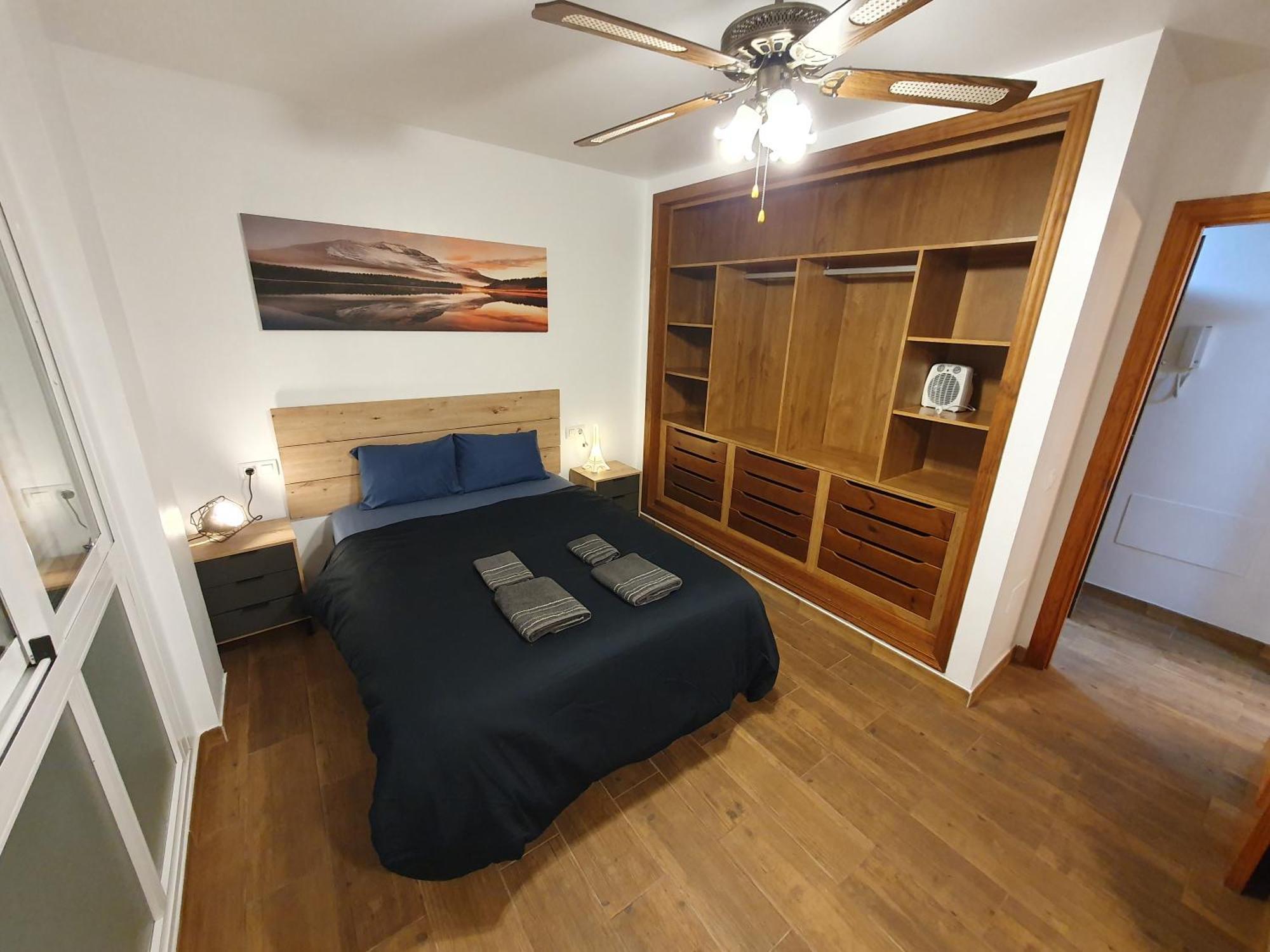 3E, 56M2, 1 Dormitorio, 4 Huespedes, Wifi Gratis La Linea de la Concepcion Luaran gambar