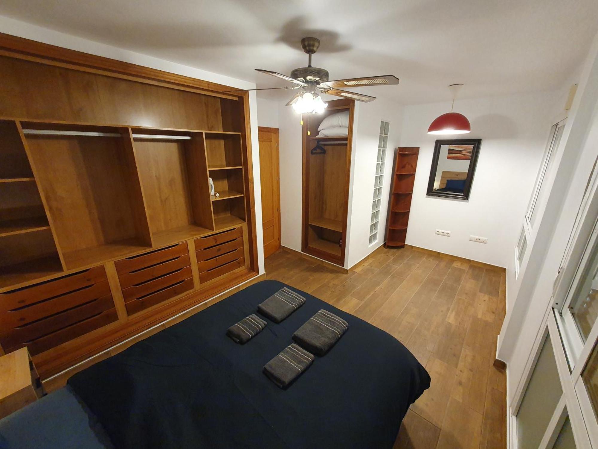 3E, 56M2, 1 Dormitorio, 4 Huespedes, Wifi Gratis La Linea de la Concepcion Luaran gambar